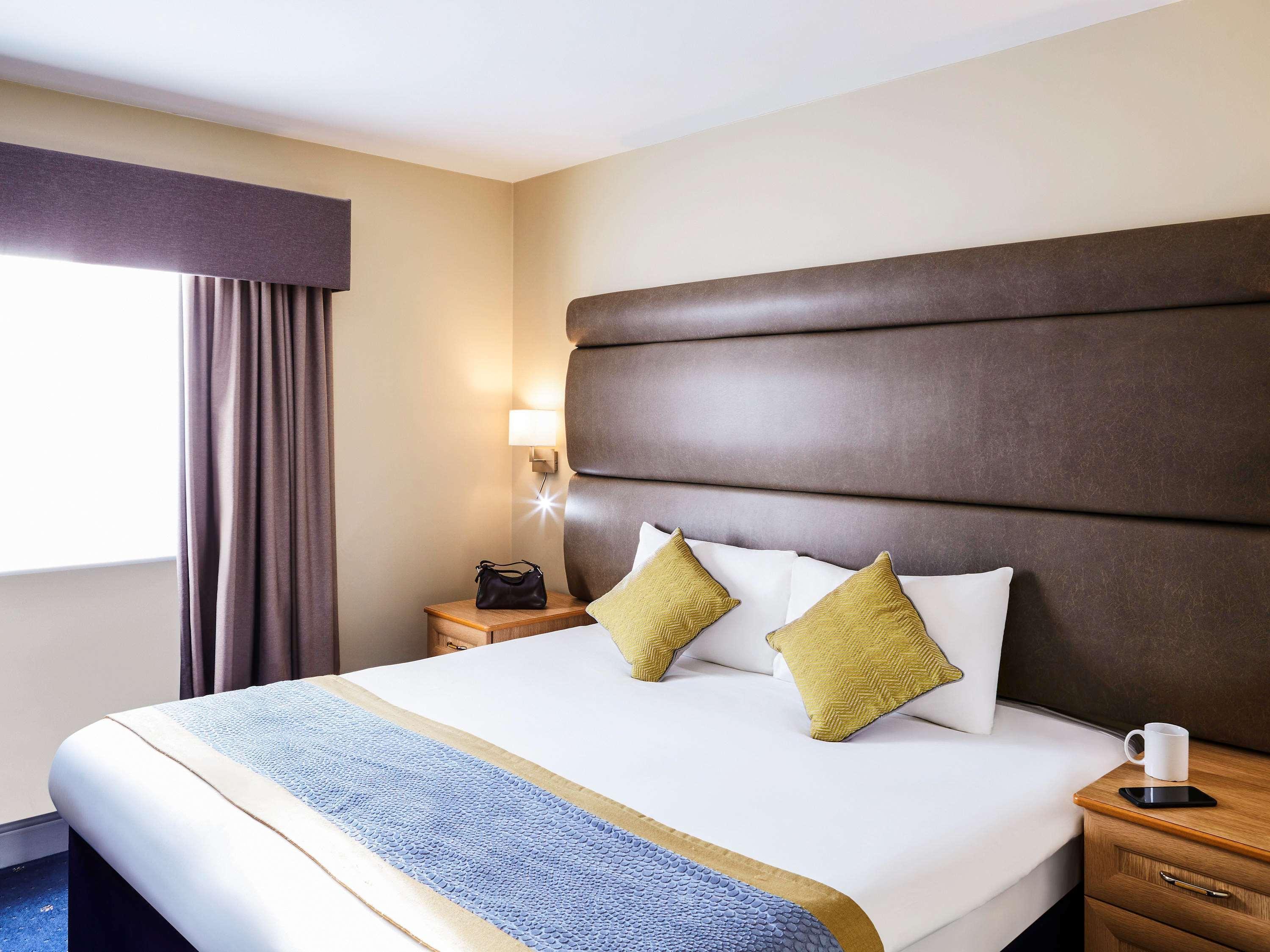 Mercure Newbury West Grange Hotel Thatcham Exterior photo